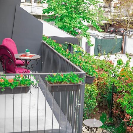 Etnomania Boutique Hotel Приштина Екстер'єр фото