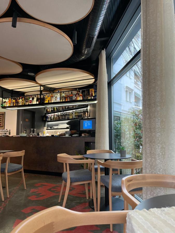 Etnomania Boutique Hotel Приштина Екстер'єр фото